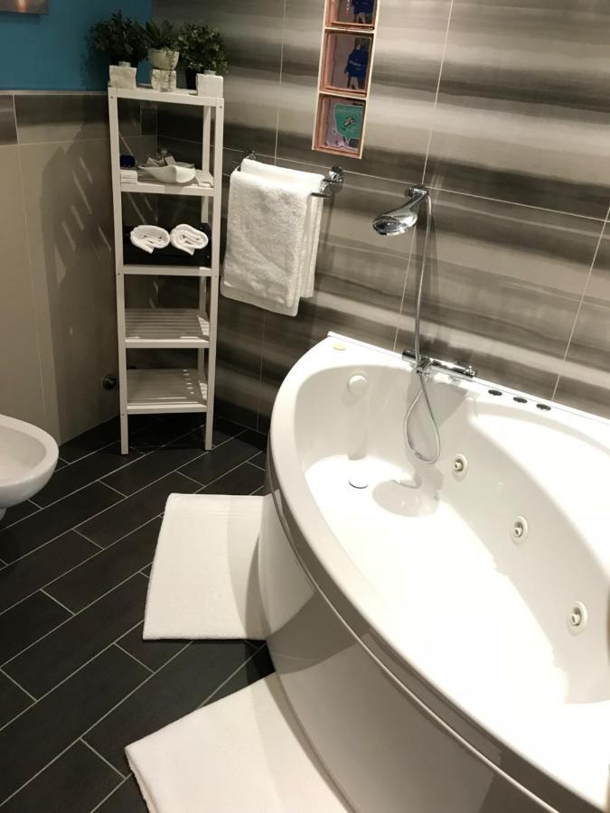 Marini Bed&Breakfast ペスカーラ エクステリア 写真